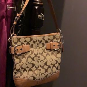 Coach shoulder bag
